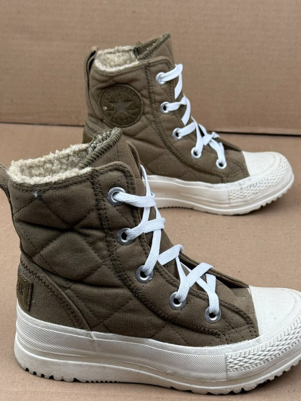 Converse All Star High Top Sneakers Womens No Tag See Measurements Insole 8.5inc - Picture 9 of 9